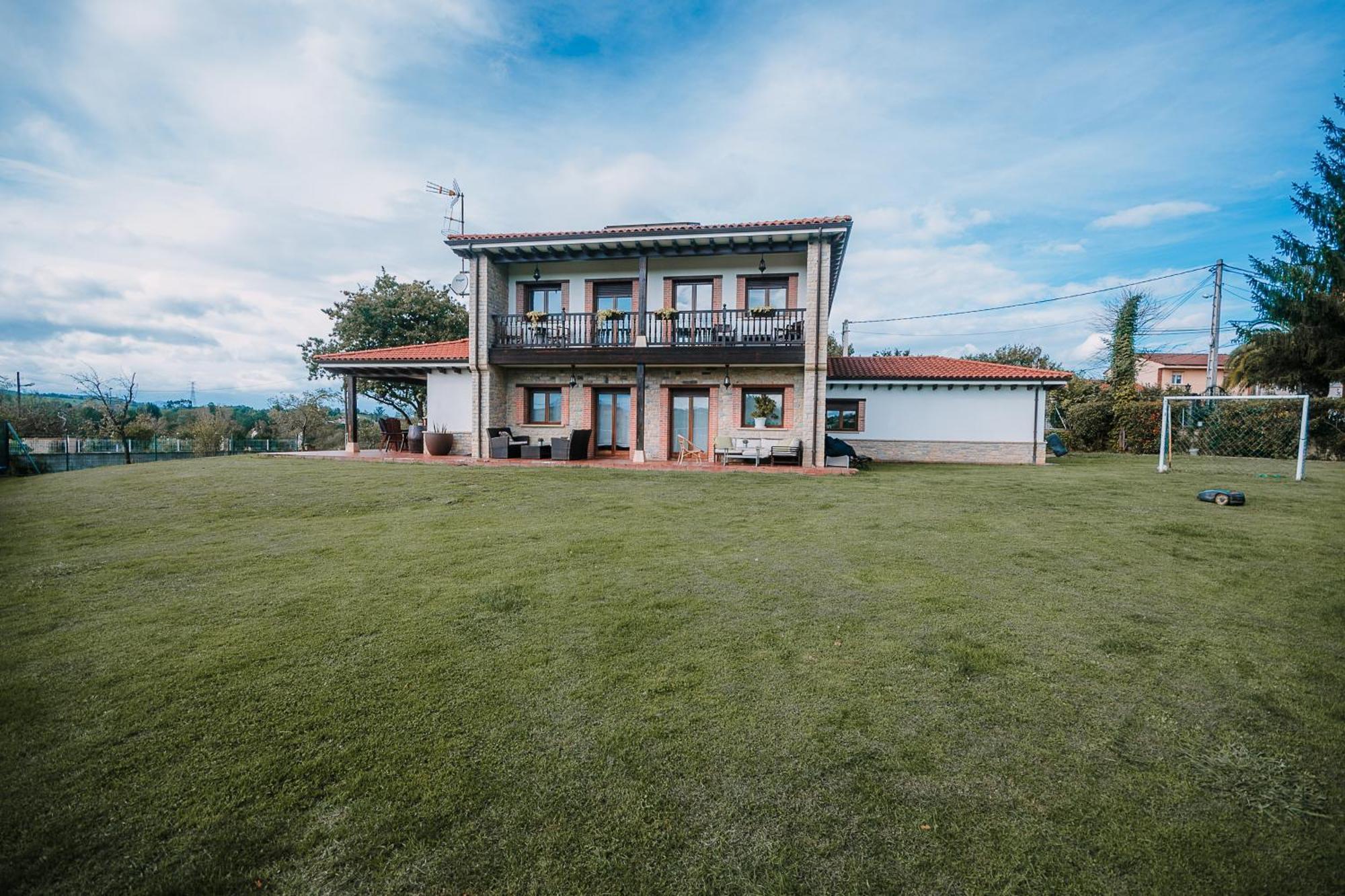 Villa Tiviti Oviede Extérieur photo