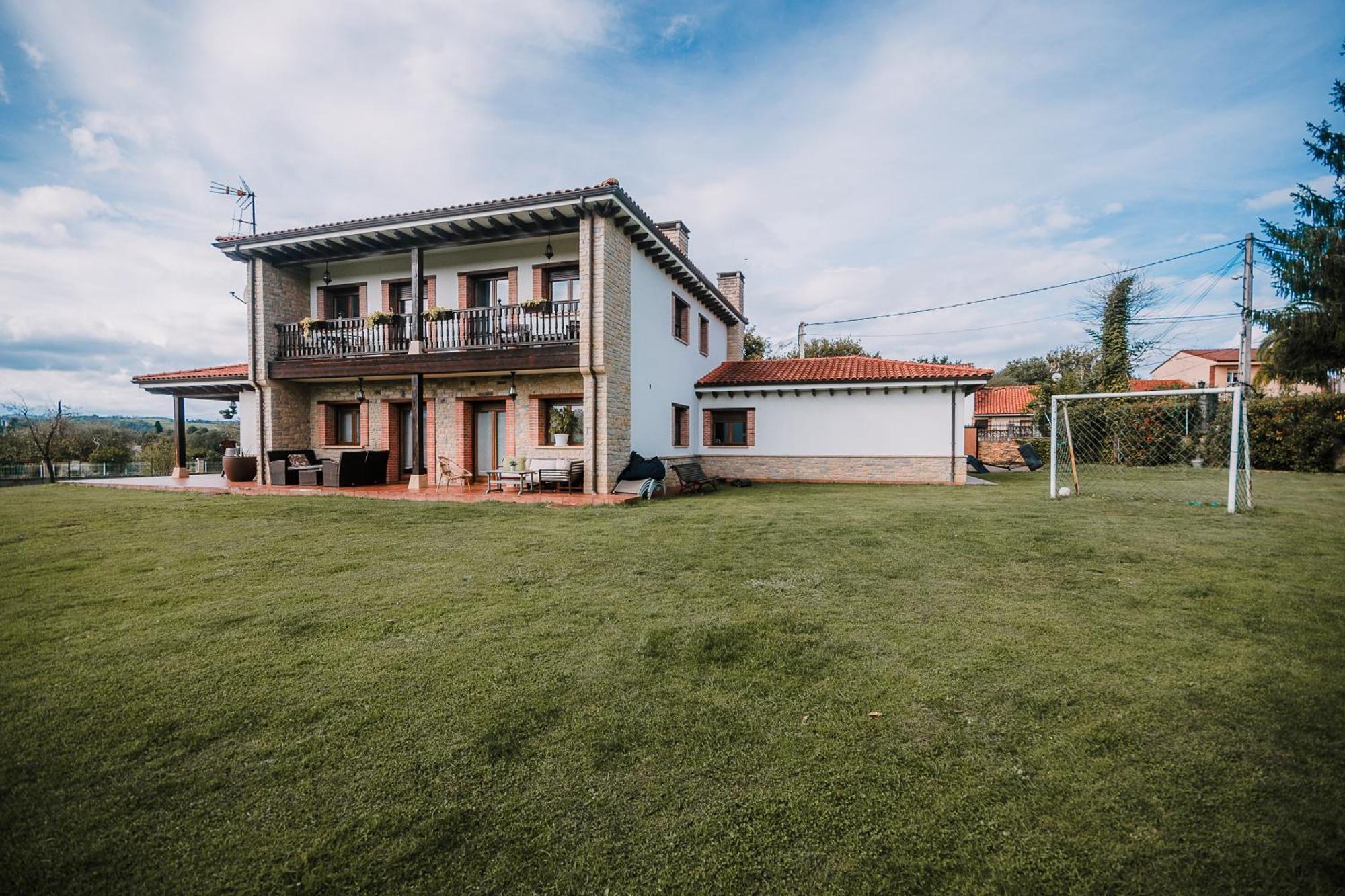 Villa Tiviti Oviede Extérieur photo