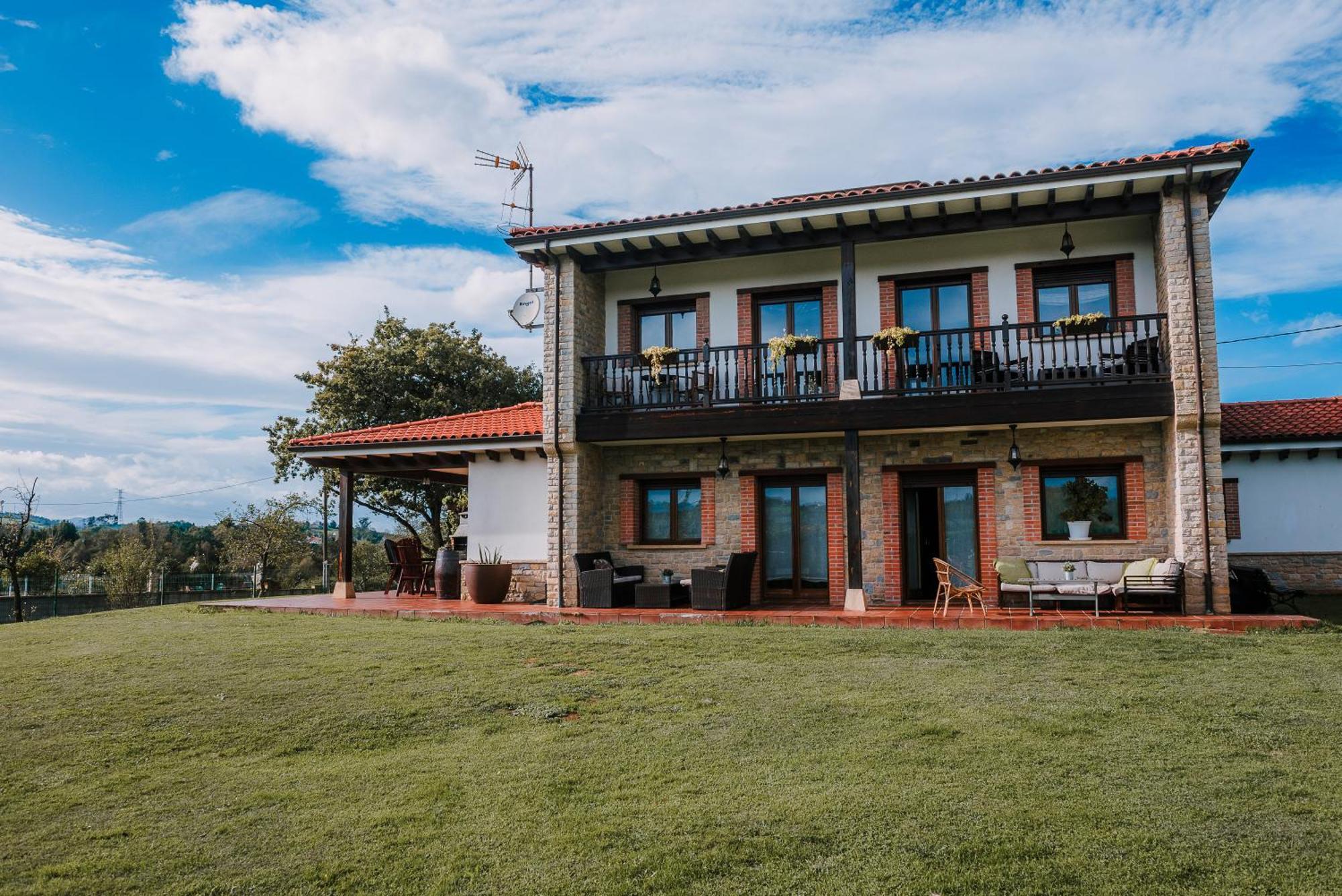 Villa Tiviti Oviede Extérieur photo