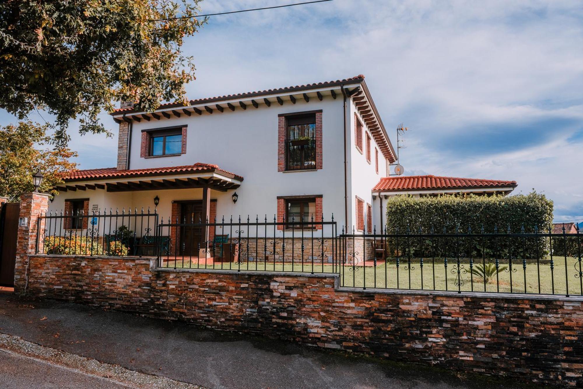 Villa Tiviti Oviede Extérieur photo