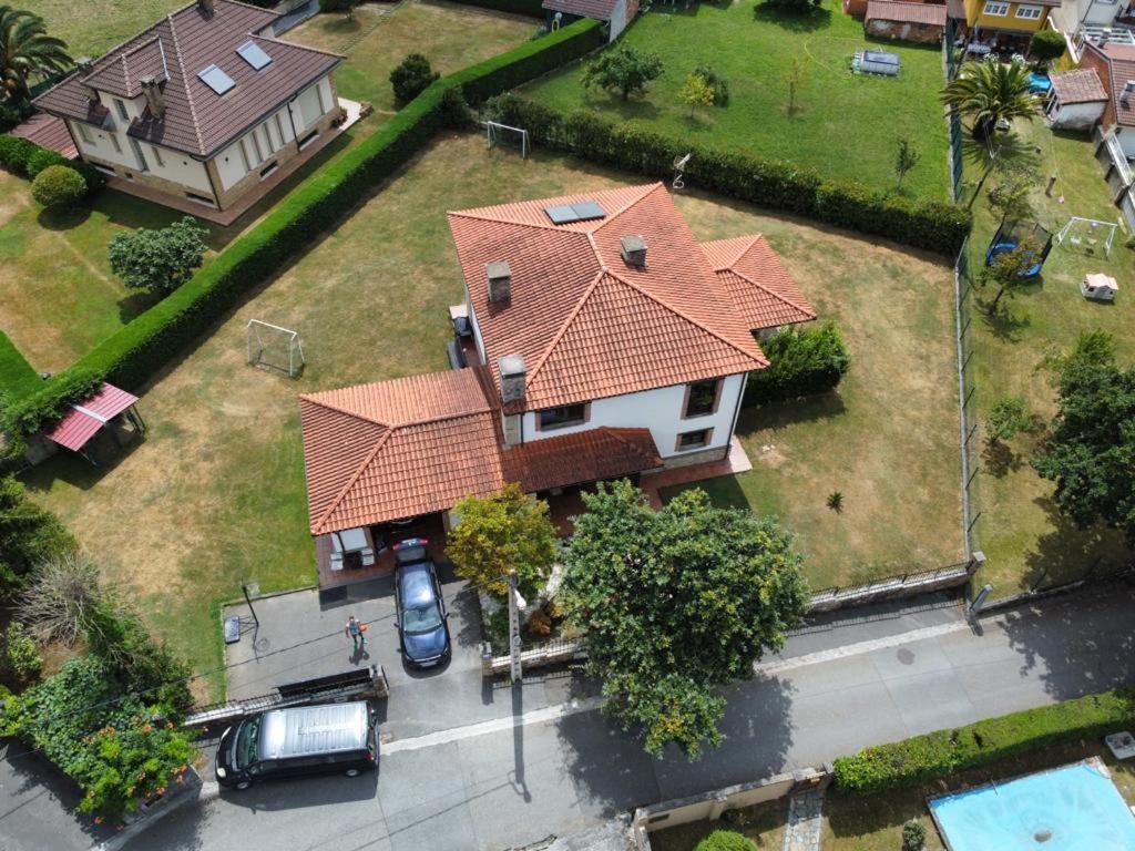 Villa Tiviti Oviede Extérieur photo
